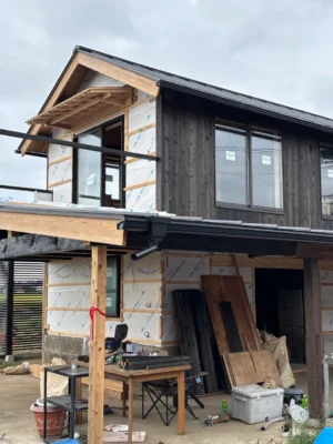 移住オーナーの古民家・離れプロジェクト ー かつての主屋が、大人のための「多目的趣味部屋」へ
